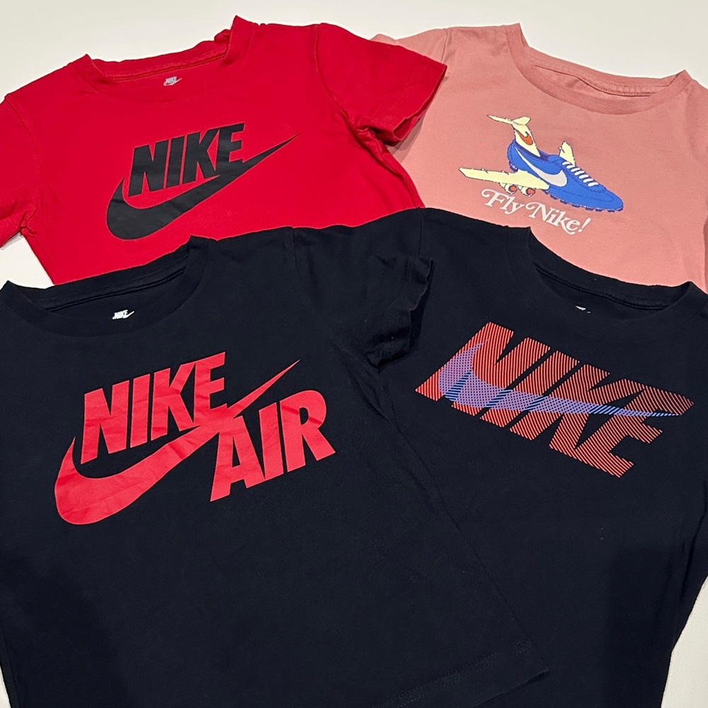 Nike Graphic Tees